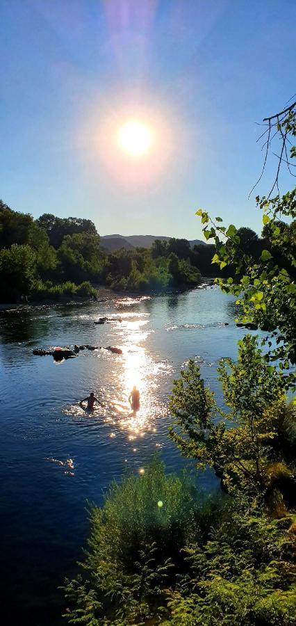 Gite 4 - Le Razal Vallon-Pont-dʼArc Εξωτερικό φωτογραφία