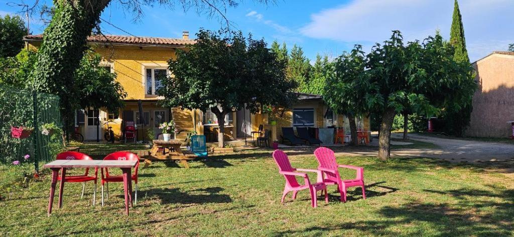 Gite 4 - Le Razal Vallon-Pont-dʼArc Εξωτερικό φωτογραφία